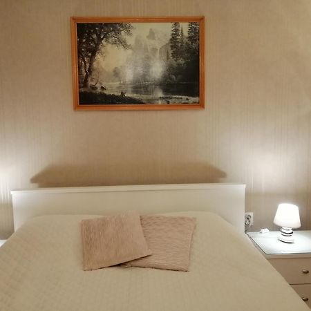 Lovely Apartment In Pomer Cameră foto